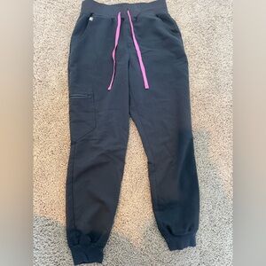 FIGS Women’s Zamora Jogger Scrub Pants Night Sky size small